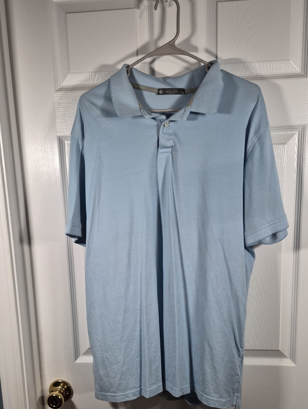Men's Light Blue Polo Shirt with Classic Collar